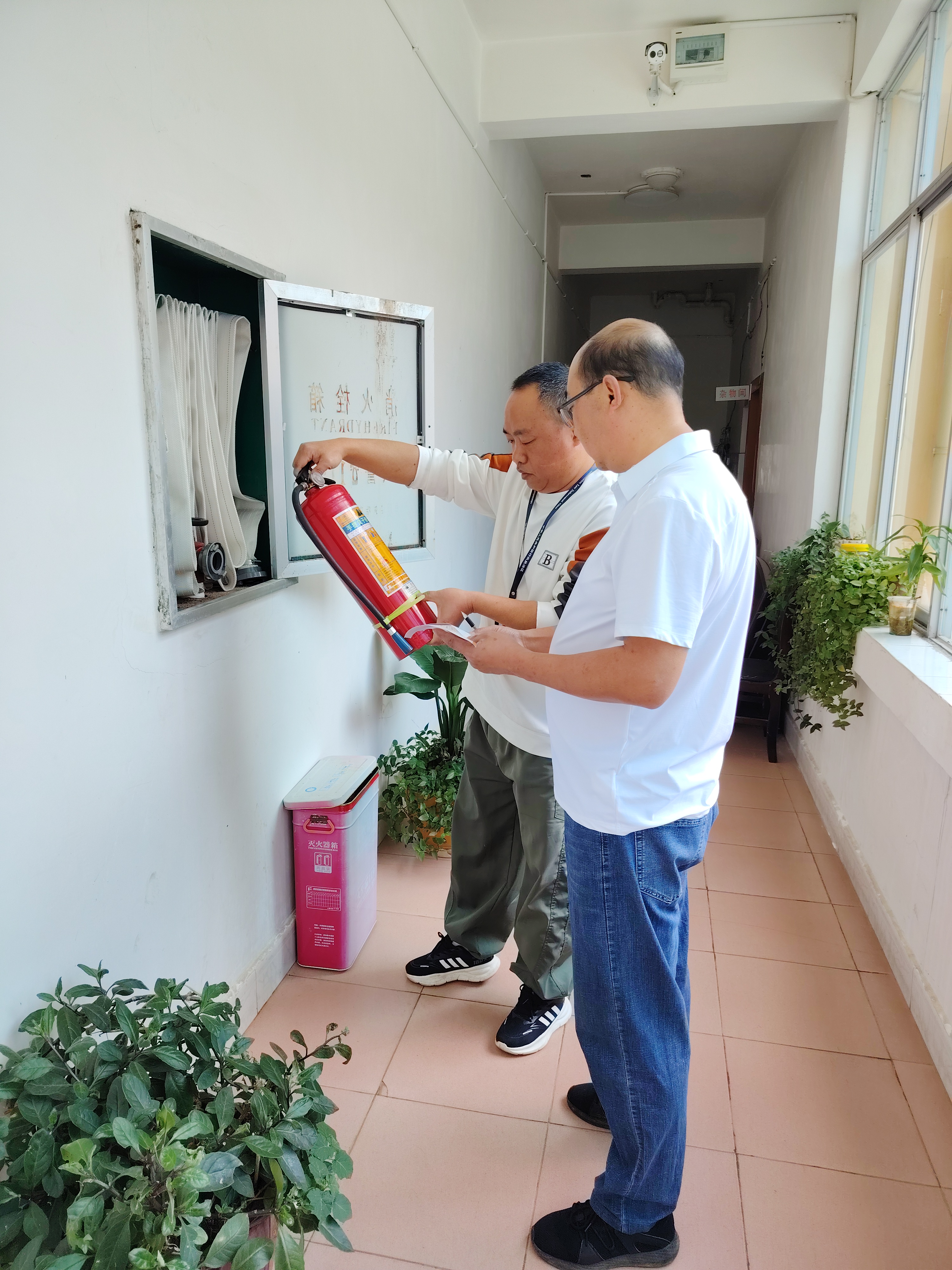 news/20260214/e05f8e1a3b1271dc3da54f36e6e3fc6613b9290e0bd7d0feac92171141bd74c1.html